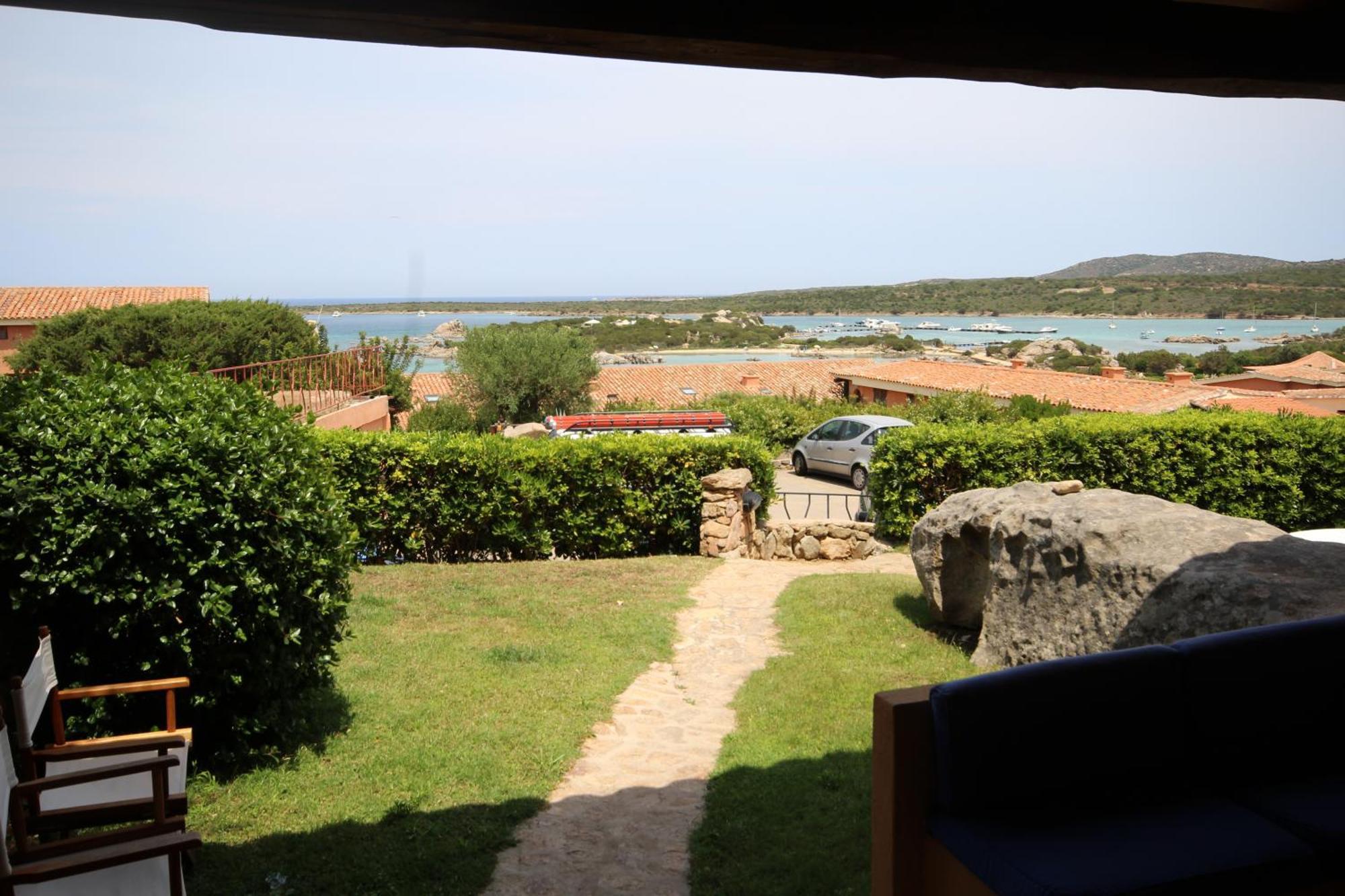 Appartamenti Marineledda Golfo Di Marinella Golfo Aranci Ruang foto